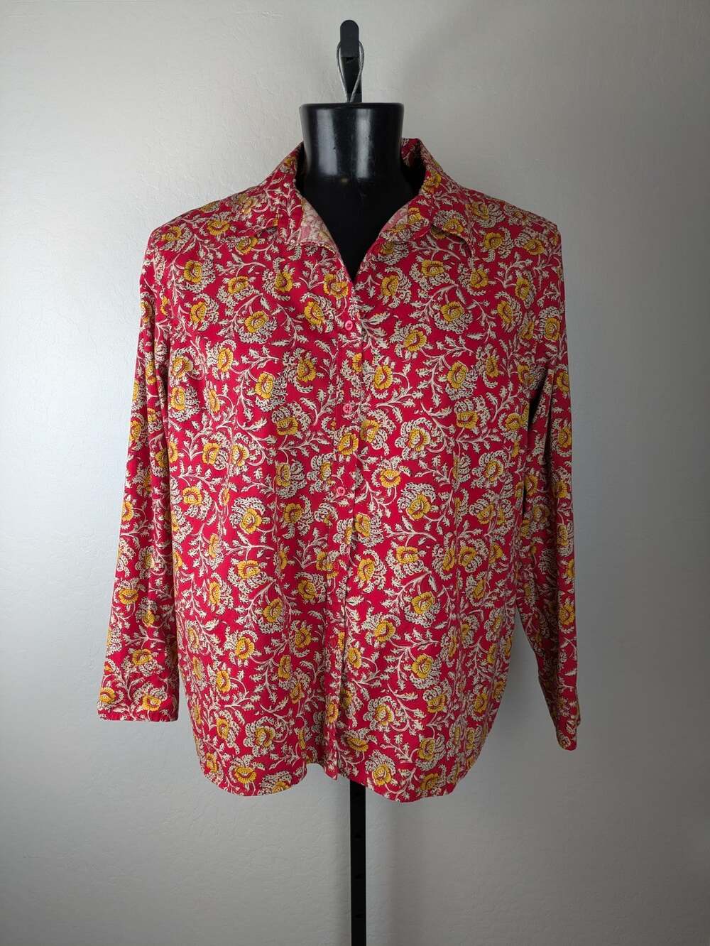 Chaps No Iron Cotton Blend Button Up Shirt Red Yellow Beige Floral Print